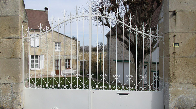 portail-acier-creil-oise