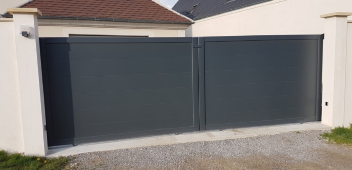 Portail Aluminium coulissant 2 vantaux, Compiegne