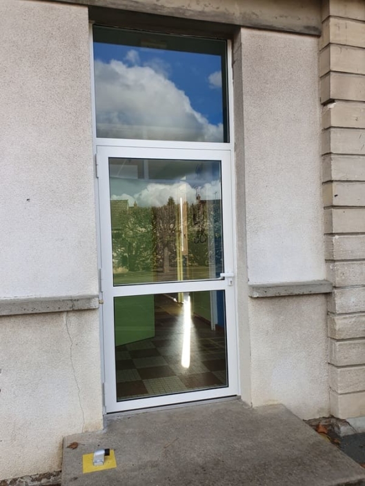 Porte Acier - Ecole Cires Les Mello Oise