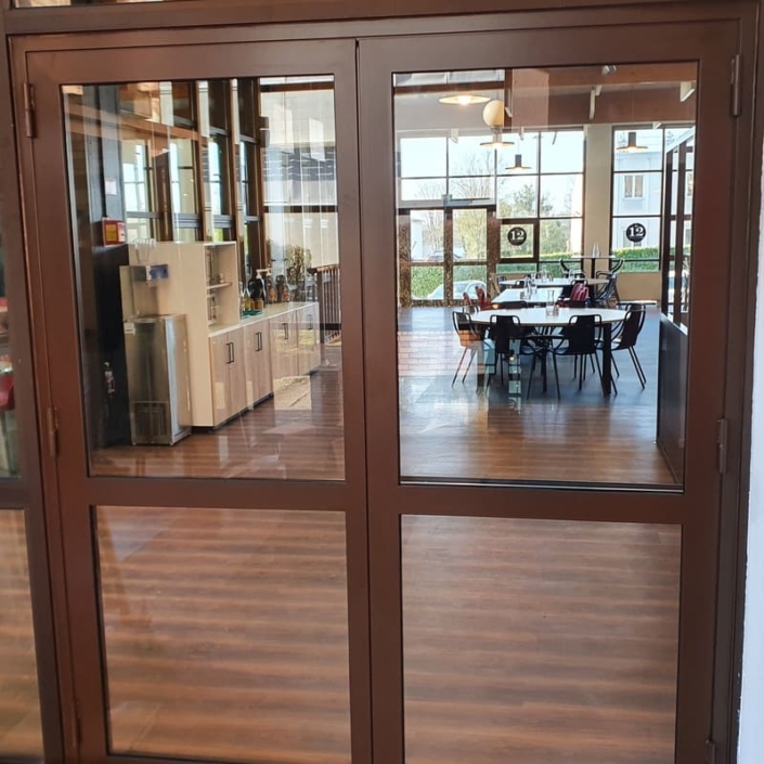 Porte Acier Restaurant Senlis Oise