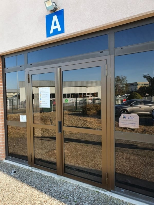 Porte acier vitrée - Compiègne