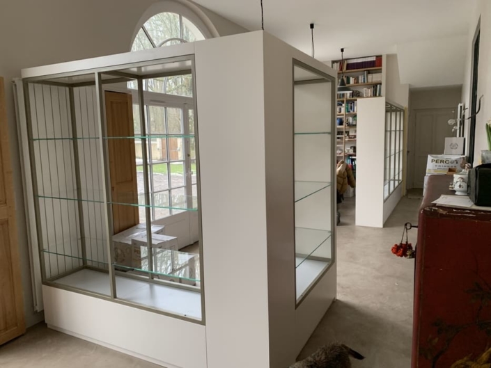 Etagère acier vitrée, Paris